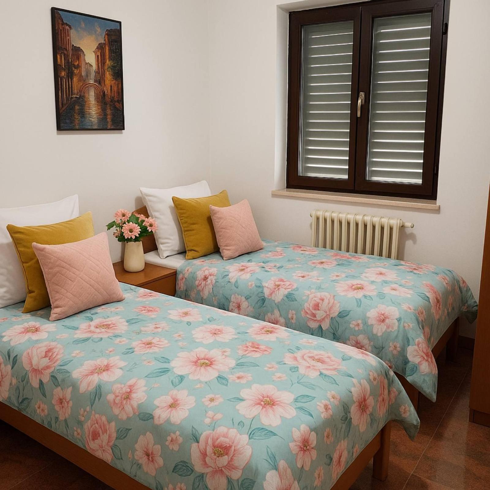 Apartments Villa Mirjana Будва Экстерьер фото